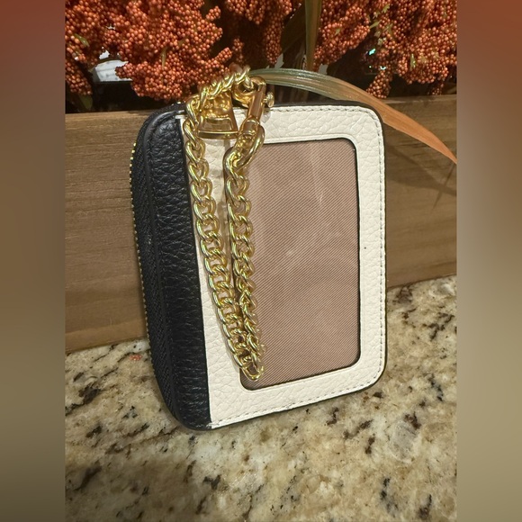 Coach Tri Color Zip Card Holder Zip Around Wallet with Chain Strap - Picture 2 of 8